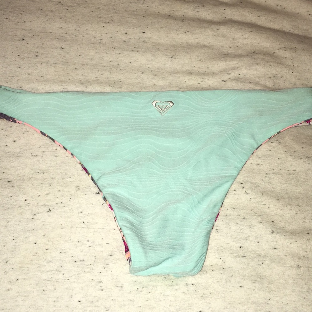 Reversible Roxy Bottoms - Picture 4 of 4